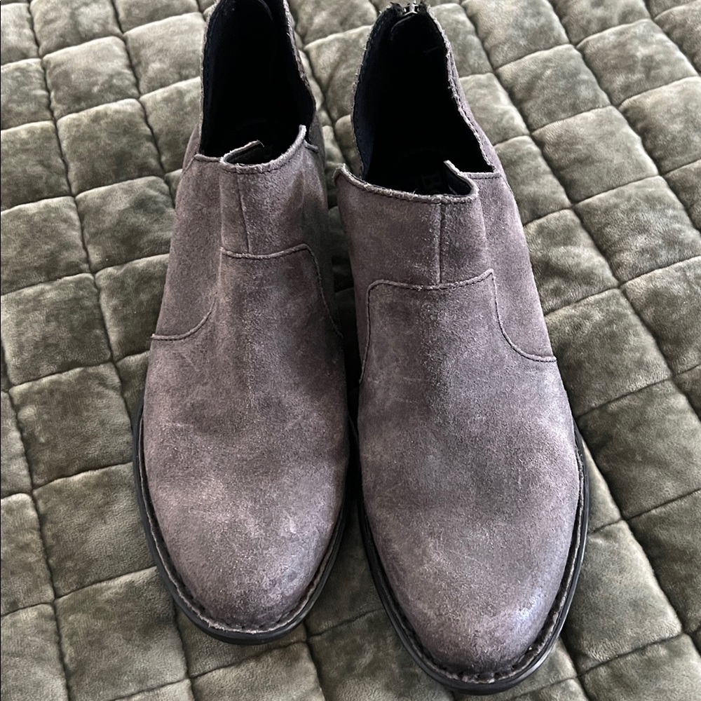 Born Ankle Booties Size 6.5 - Picture 2 of 9